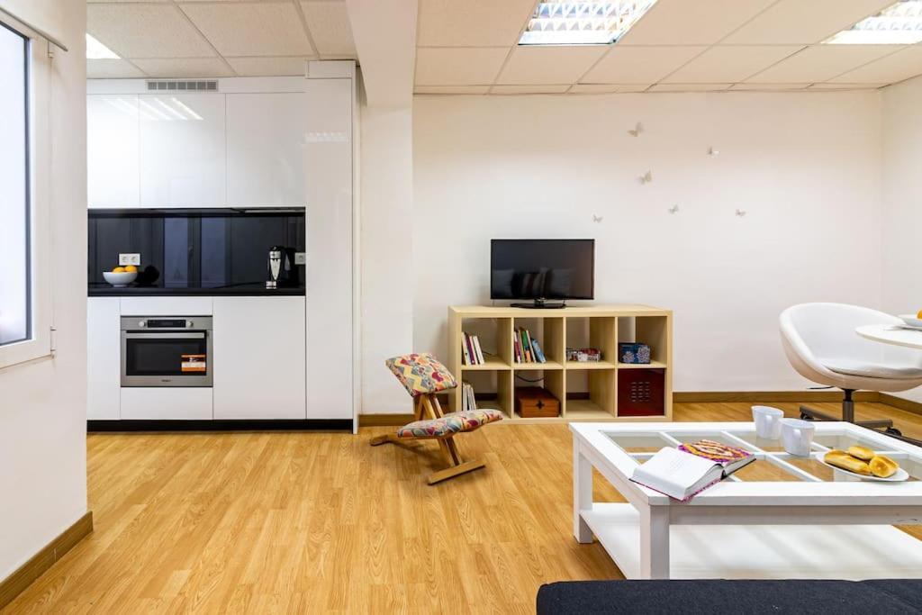 Arriola F Freshapartments Malaga Bagian luar foto